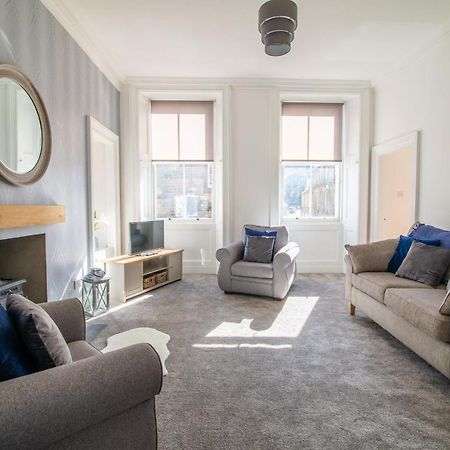 35 High Street Apartment Hawick Bagian luar foto
